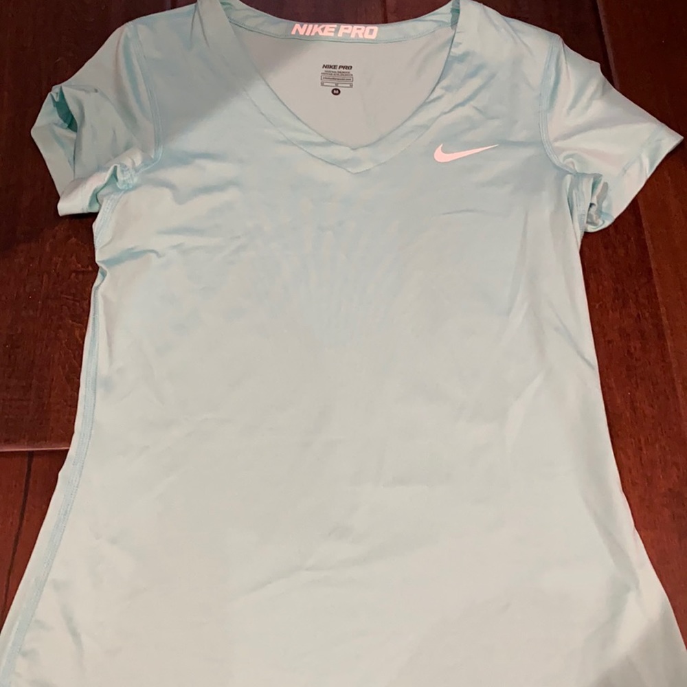Never worn- Nike Dry-Fit T shirt